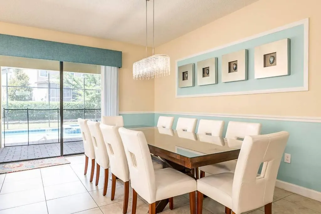 Luxury Family Friendly 8 Bedroom Villa Near Disney Davenport